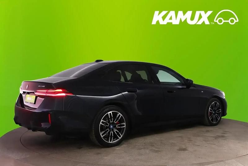 Käytetty BMW i5 M Sport 289 kW (394 HP) 2025 Musta Sedan