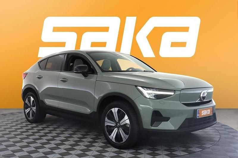 Käytetty Volvo C40 Core 169 kW (231 HP) 2023 Katumaasturi