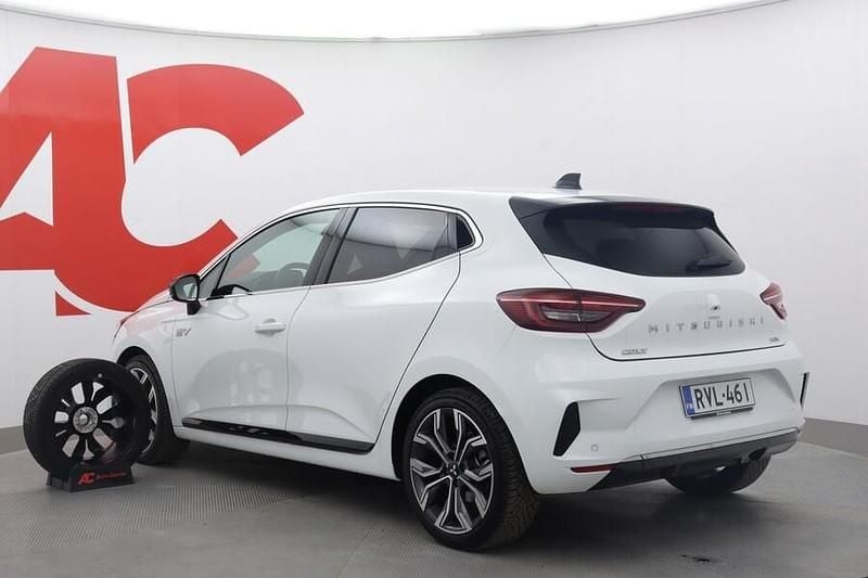 Käytetty Mitsubishi Colt Intense 146 HP (107 kW) 2024 Valkoinen Viistoperä