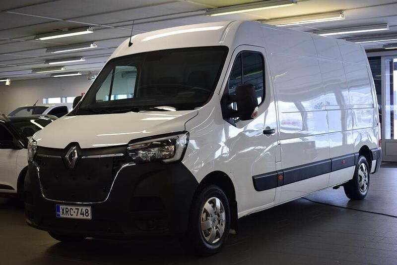 Käytetty Renault Master 150 HP (110 kW) 2022 Tila-auto