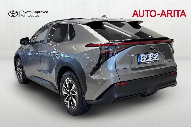 Käytetty Toyota bZ4X Edition 2024 Harmaa Katumaasturi