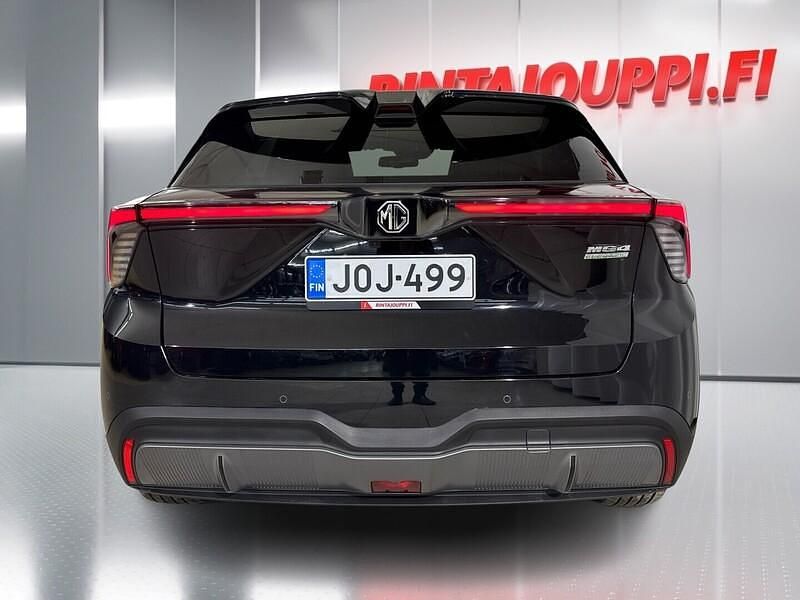 Käytetty MG MG4 EV Luxury 150 kW (204 HP) 2023 Viistoperä
