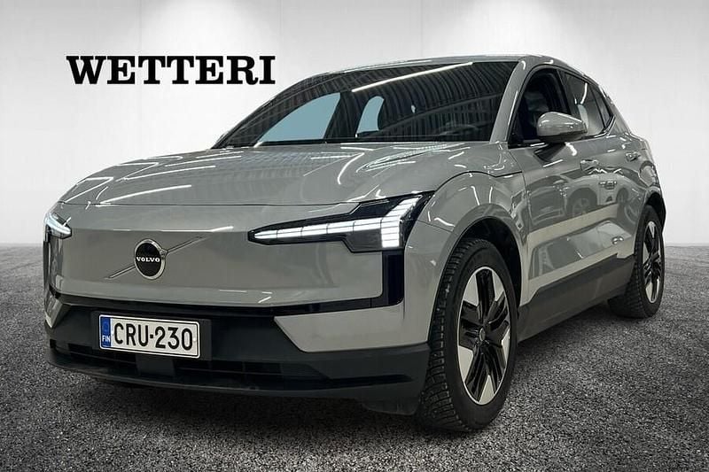Käytetty Volvo EX30 Core 200 kW (272 HP) 2024 Katumaasturi