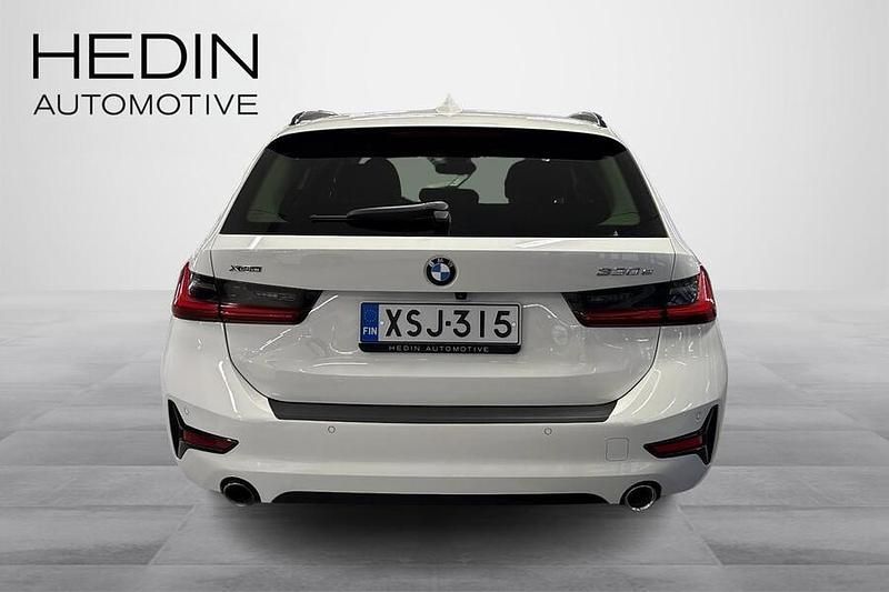 Käytetty BMW 330e Sport Line 292 HP (214 kW) 2021 Farmari
