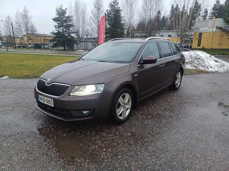 Käytetty 2016 Skoda Octavia LAURIN & KLEMENT Farmari | 10 790 € (Supertarjous) - Kuva 1/3