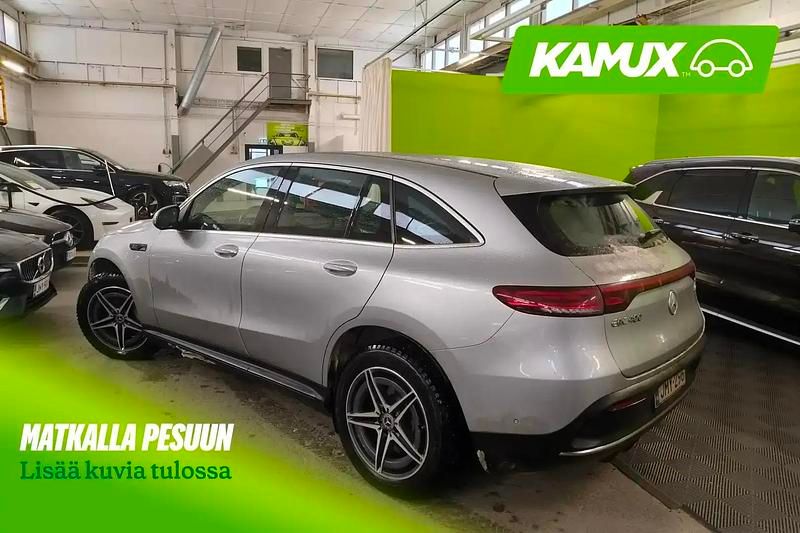 Käytetty Mercedes EQC400 AMG 300 kW (408 HP) 2021 Hopea / harmaa Katumaasturi