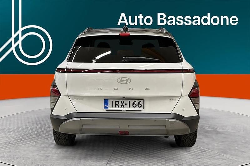 Käytetty Hyundai Kona Style 141 HP (103 kW) 2024 Katumaasturi