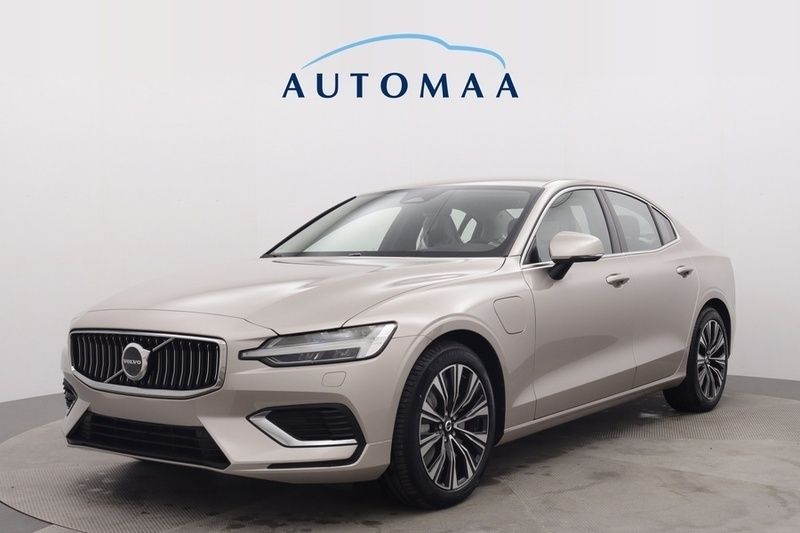 Ruskea Uusi 2024 Volvo S60 Performance Sedan | 53 600 € - Kuva 1/4