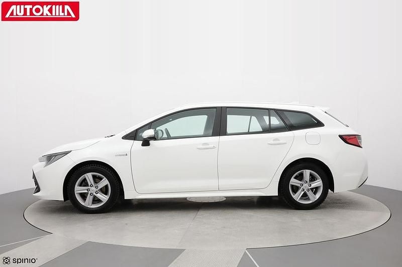 Käytetty Toyota Corolla Active 122 HP (89 kW) 2021 Valkoinen Farmari