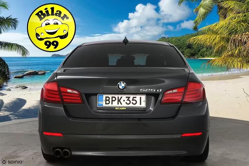 Käytetty BMW 525 Sport Line 218 HP (160 kW) 2011 Sedan