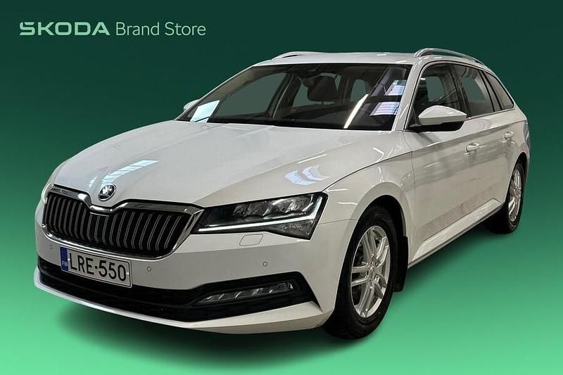 Käytetty Skoda Superb Ambition 150 HP (110 kW) 2022 Farmari