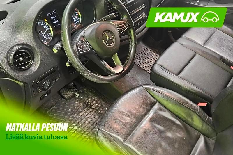 Käytetty Mercedes Vito 190 HP (139 kW) 2016 Hopea / harmaa Van