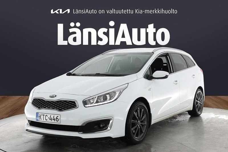 Käytetty Kia Ceed Sportswagon FIFA World Cup Edition 120 HP (88 kW) 2018 Valkoinen Farmari