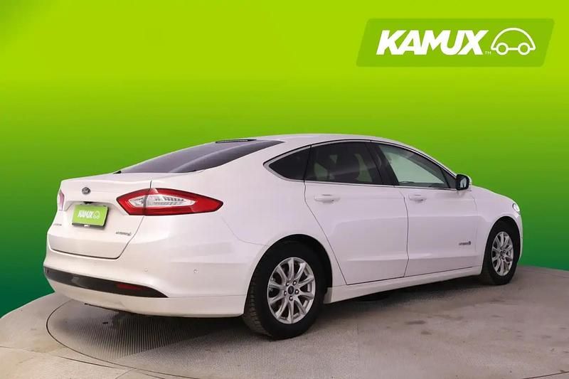 Käytetty Ford Mondeo Business Edition 140 HP (102 kW) 2015 Valkoinen Sedan