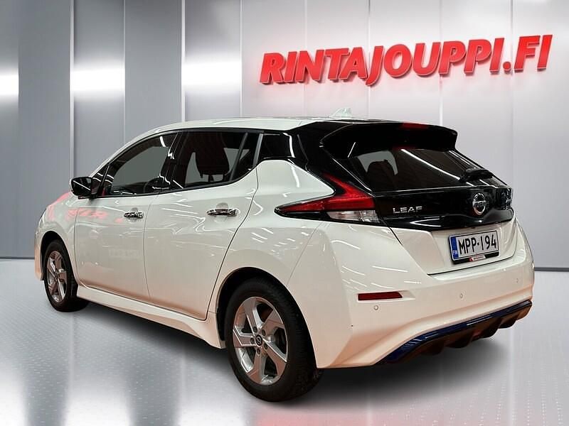 Käytetty Nissan Leaf 160 kW (218 HP) 2021 Viistoperä