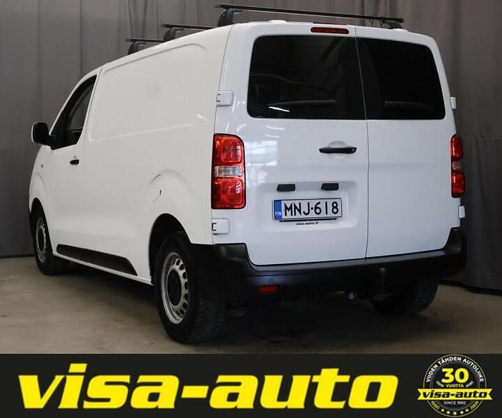 Käytetty Toyota Proace 122 HP (89 kW) 2017 Valkoinen Tila-auto