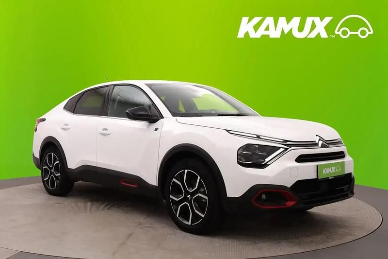 Käytetty Citroën e-C4 Feel 100 kW (136 HP) 2023 Valkoinen Sedan