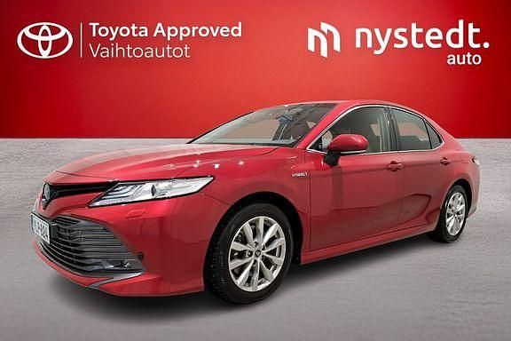 Käytetty Toyota Camry Style 178 HP (130 kW) 2020 Punainen Sedan