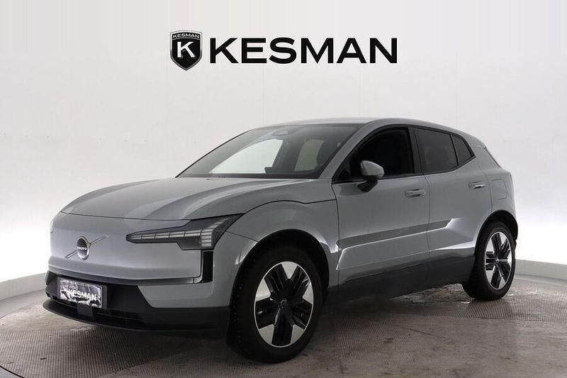 Käytetty Volvo EX30 Plus 200 kW (272 HP) 2024 Katumaasturi