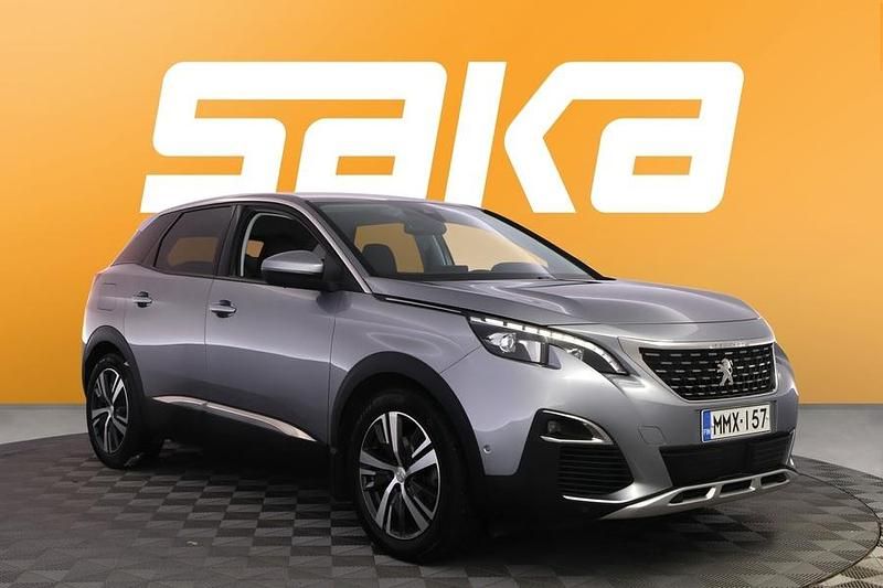 Käytetty Peugeot 3008 Allure 120 HP (88 kW) 2017 Katumaasturi
