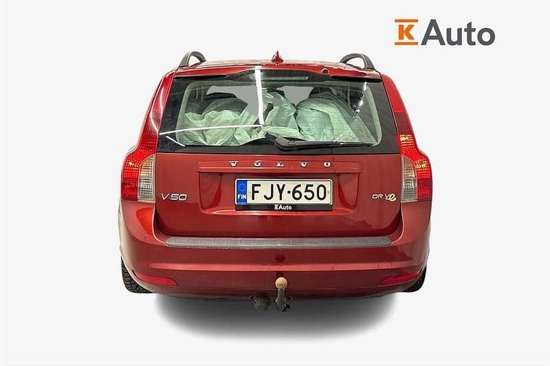 Käytetty Volvo V50 Kinetic 109 HP (80 kW) 2011 Punainen Farmari