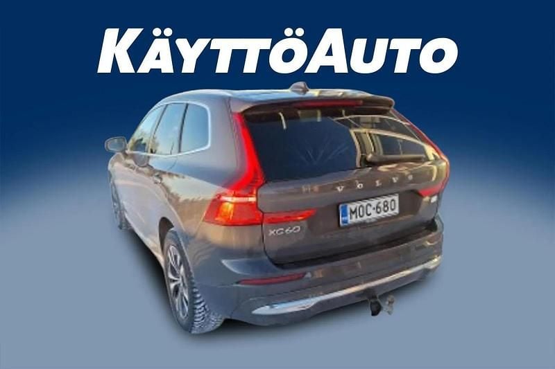 Käytetty Volvo XC60 Inscription 350 HP (257 kW) 2022 Platinum gray Katumaasturi