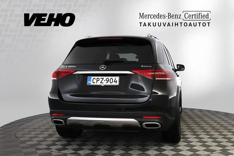 Käytetty Mercedes GLE350 211 HP (155 kW) 2022 Musta Katumaasturi