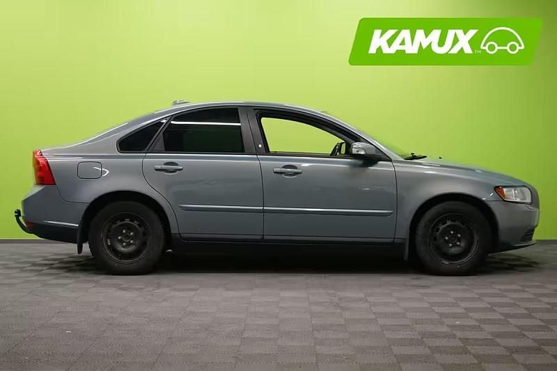 Käytetty Volvo S40 Kinetic 125 HP (91 kW) 2009 Sininen Sedan