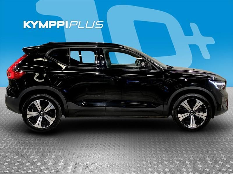 Käytetty Volvo XC40 Core 169 kW (231 HP) 2023 Katumaasturi