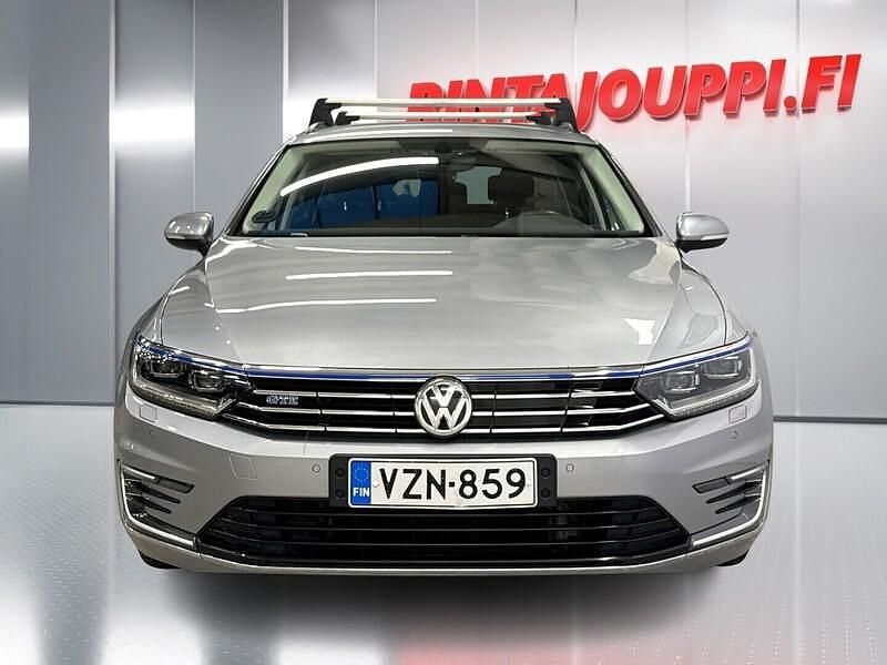 Käytetty VW Passat Comfortline 218 HP (160 kW) 2018 Sininen Farmari