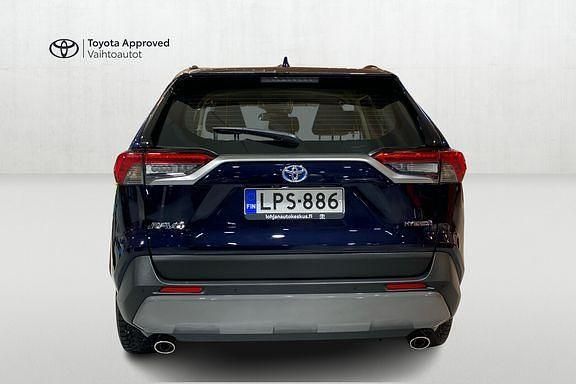 Käytetty Toyota RAV4 Active 176 HP (129 kW) 2021 Sininen Katumaasturi