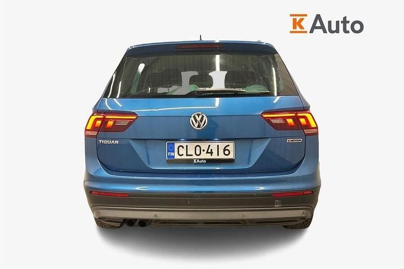 Käytetty VW Tiguan Comfortline 150 HP (110 kW) 2018 Katumaasturi