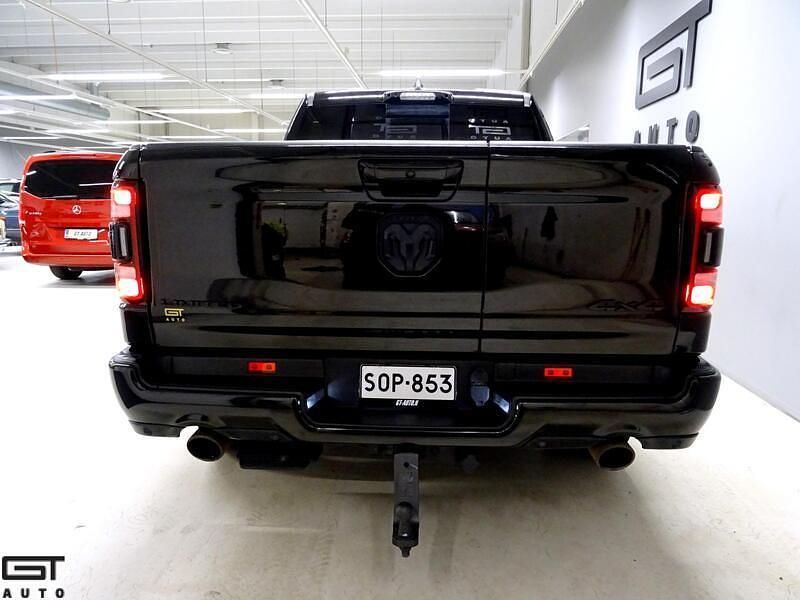 Käytetty Dodge Ram Limited 401 HP (294 kW) 2023 Nouto