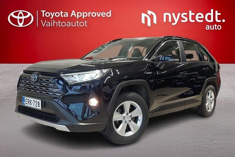 Musta Käytetty 2019 Toyota RAV4 Hybrid Active Katumaasturi | 31 900 € (Perustarjous) - Kuva 1/4