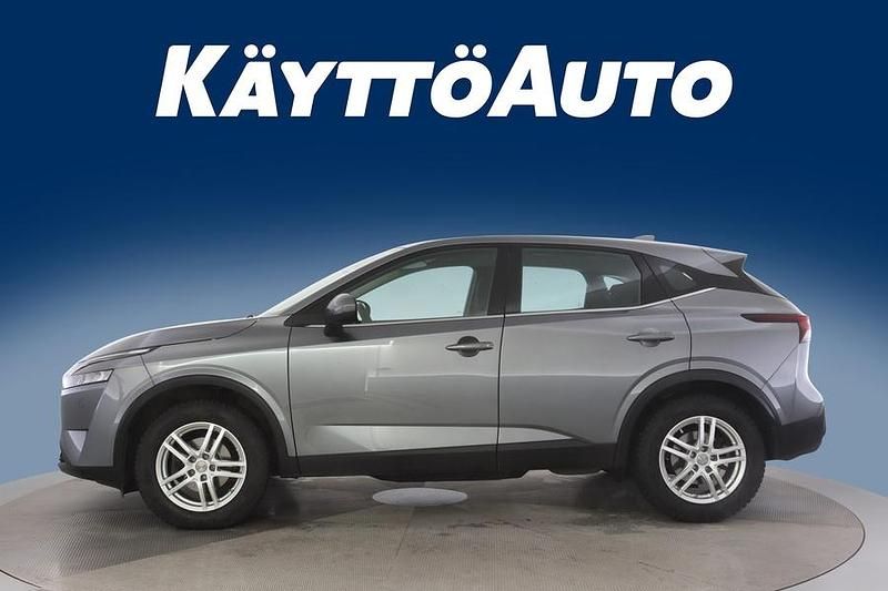 Käytetty Nissan Qashqai Acenta 158 HP (116 kW) 2024 Harmaa Katumaasturi