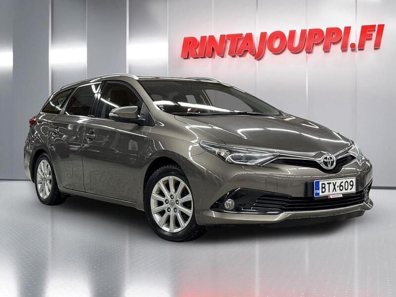 Käytetty Toyota Auris Touring Sports Active 116 HP (85 kW) 2016 Harmaa Farmari