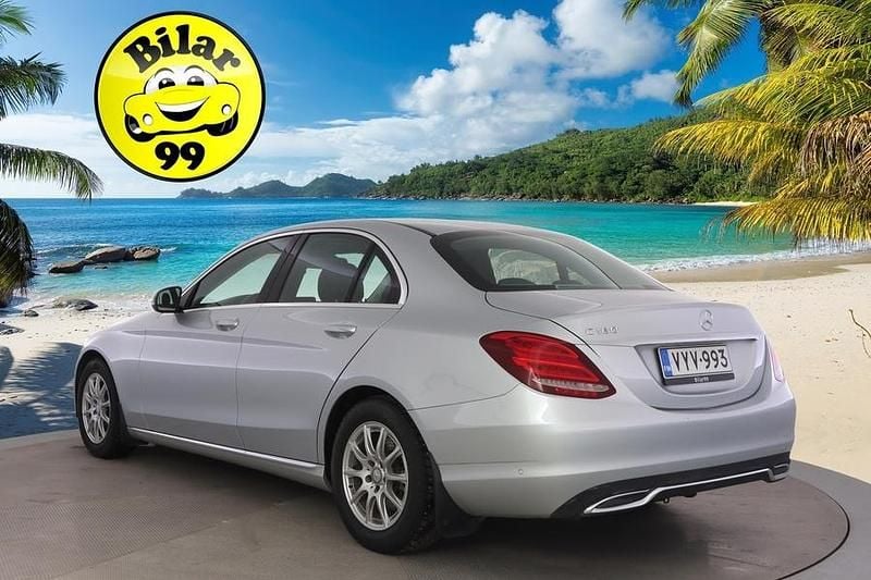 Käytetty Mercedes A180 Business 156 HP (114 kW) 2016 Sedan