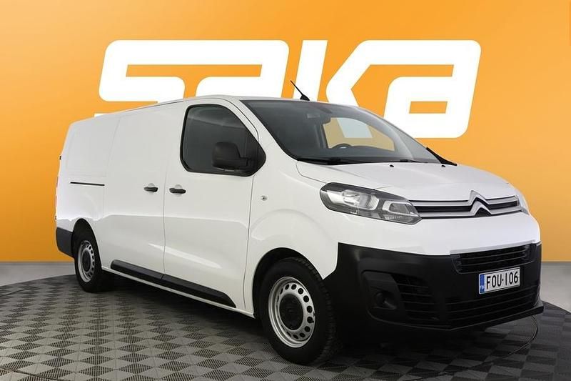 Käytetty Citroën Jumpy 144 HP (105 kW) 2022 Tila-auto