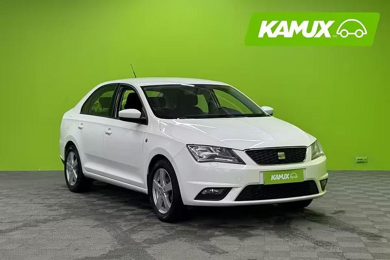 Käytetty Seat Toledo Style 105 HP (77 kW) 2013 Valkoinen Sedan