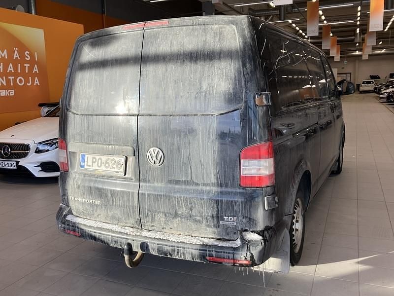 Käytetty VW T5 140 HP (102 kW) 2012 Van