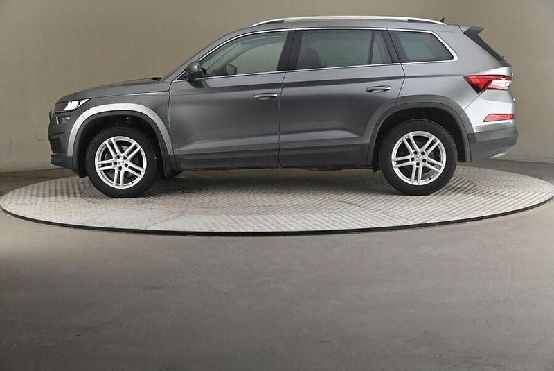 Käytetty Skoda Kodiaq Ambition 150 HP (110 kW) 2023 Katumaasturi