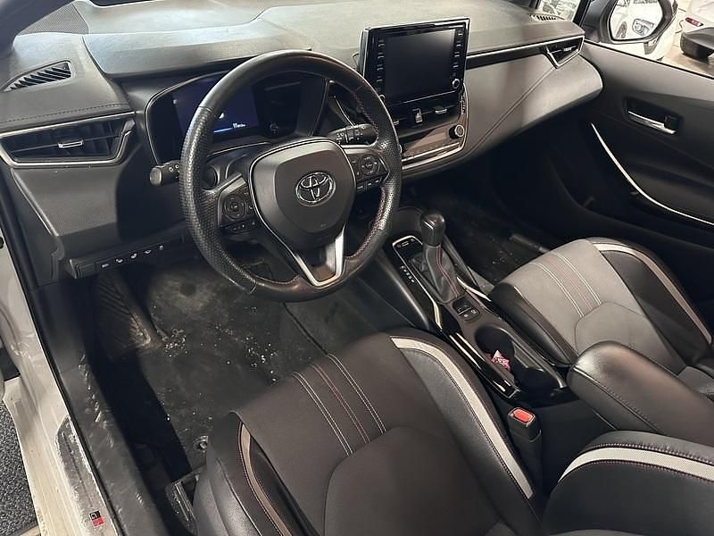 Käytetty Toyota Corolla Sport 98 HP (72 kW) 2020 Viistoperä