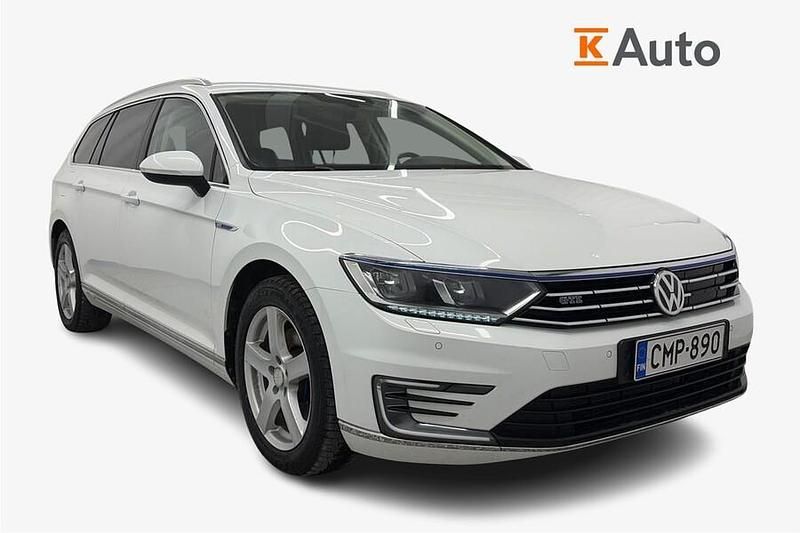 Käytetty VW Passat GTE 218 HP (160 kW) 2016 Valkoinen Farmari