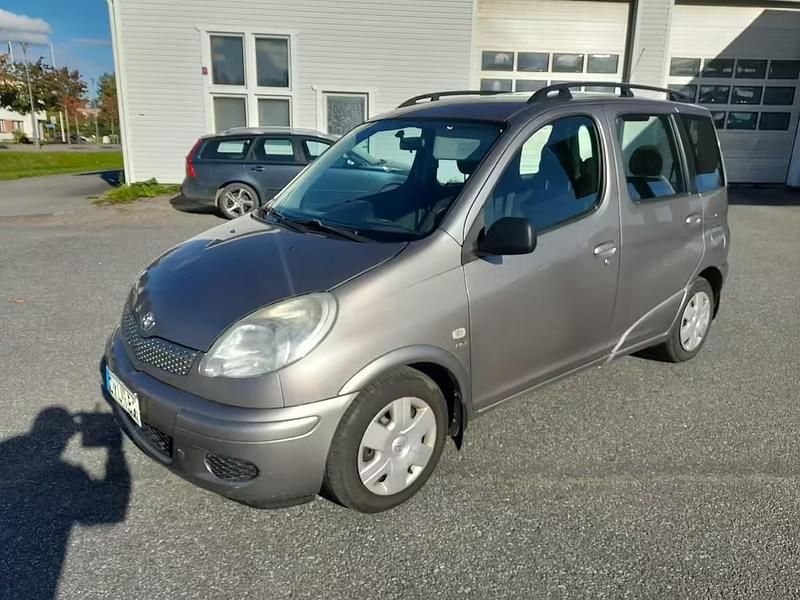 Käytetty 2005 Toyota Yaris Terra Farmari | 3 450 € - Kuva 1/4