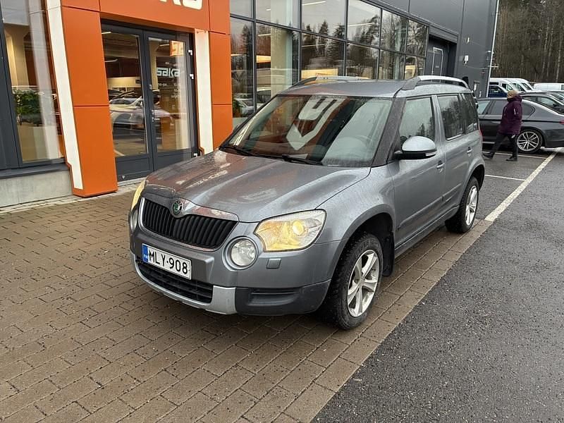Käytetty 2010 Skoda Yeti Experience Katumaasturi | 7 490 € (Hieman kallis) - Kuva 1/4