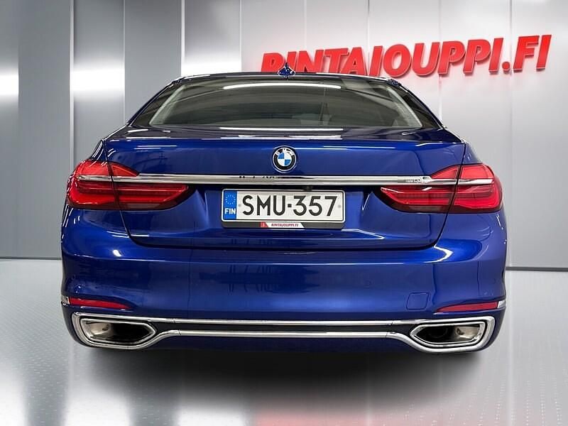 Käytetty BMW 740 Exclusive 258 HP (189 kW) 2018 Valkoinen Sedan