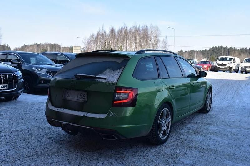 Käytetty Skoda Octavia RS 184 HP (135 kW) 2018 Farmari