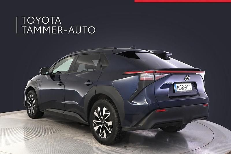 Käytetty Toyota bZ4X Style 160 kW (218 HP) 2022 Sininen Katumaasturi
