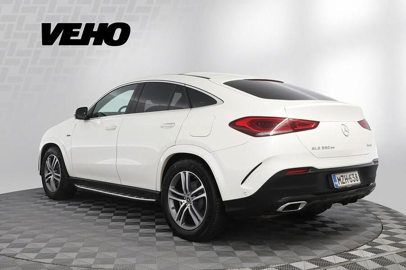 Käytetty Mercedes GLE350 Premium Plus 194 HP (142 kW) 2022 Valkoinen Coupe - kaksiovinen