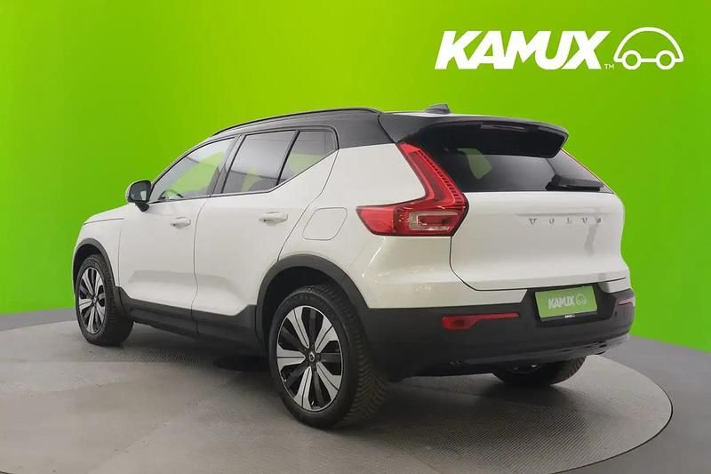 Käytetty Volvo XC40 Core 300 kW (408 HP) 2023 Valkoinen Katumaasturi